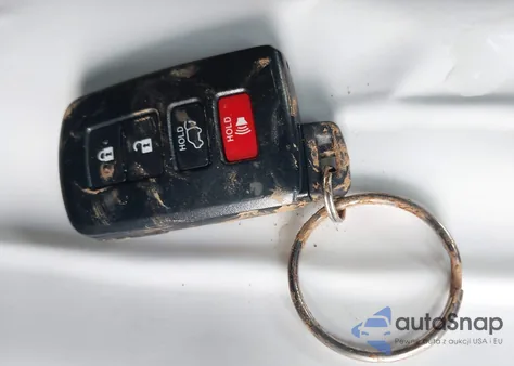 2018 Toyota Rav4 Limited from USA, damaged, VIN JTMDFREV3JD231395